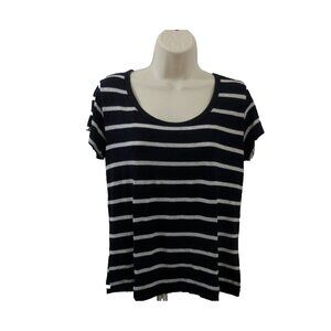 Free Kisses T-Shirt Sz Large Black Gray Striped Short Sleeve Round Neck Stretch